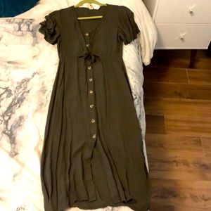 Hunter green midi dress with tie